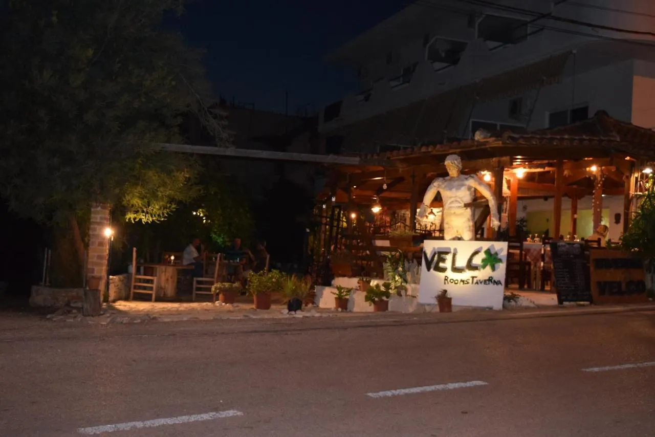 Velco Bb Himara Bed & Breakfast
