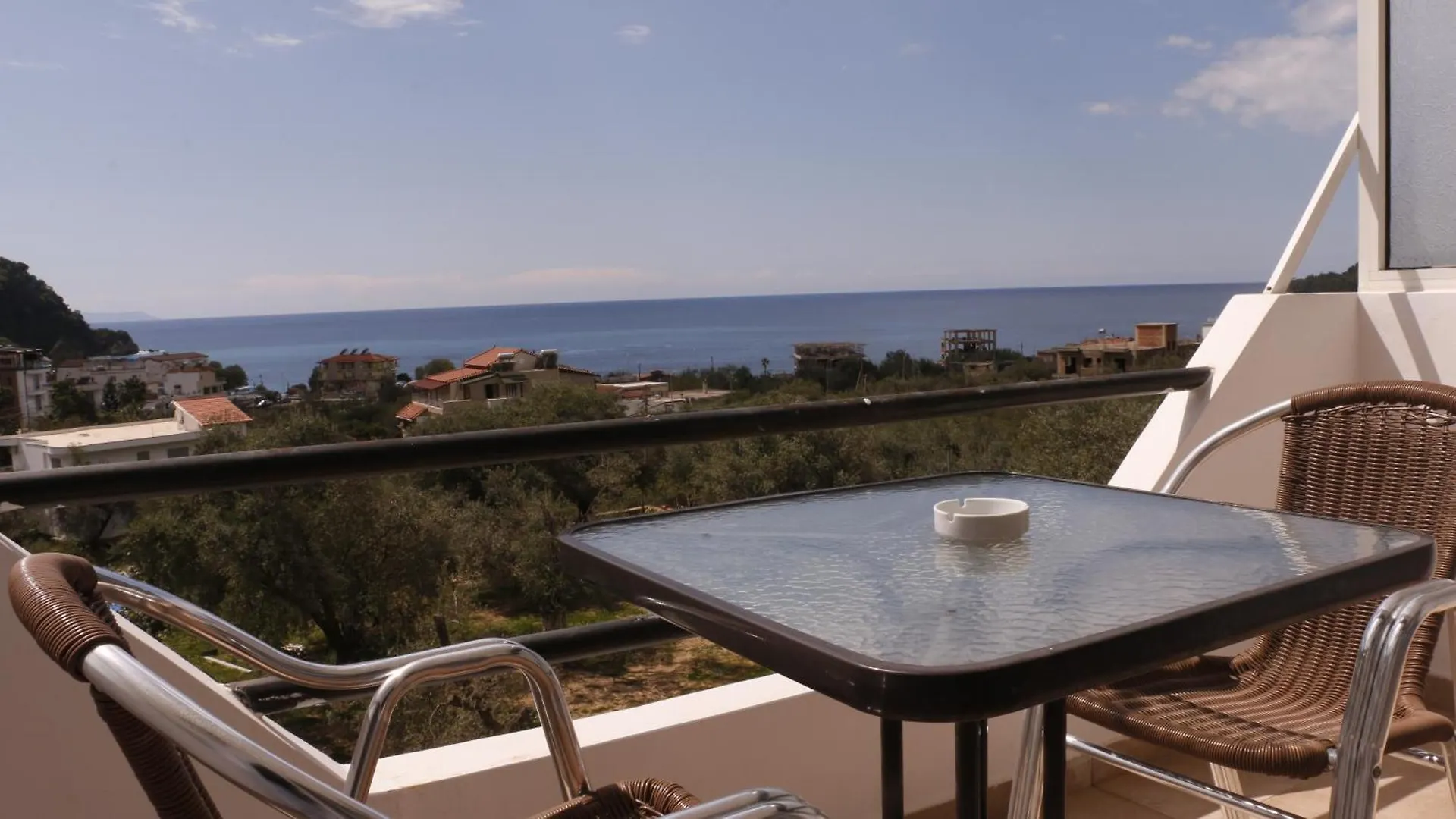 Bed and Breakfast Velco Bb Himara Albania