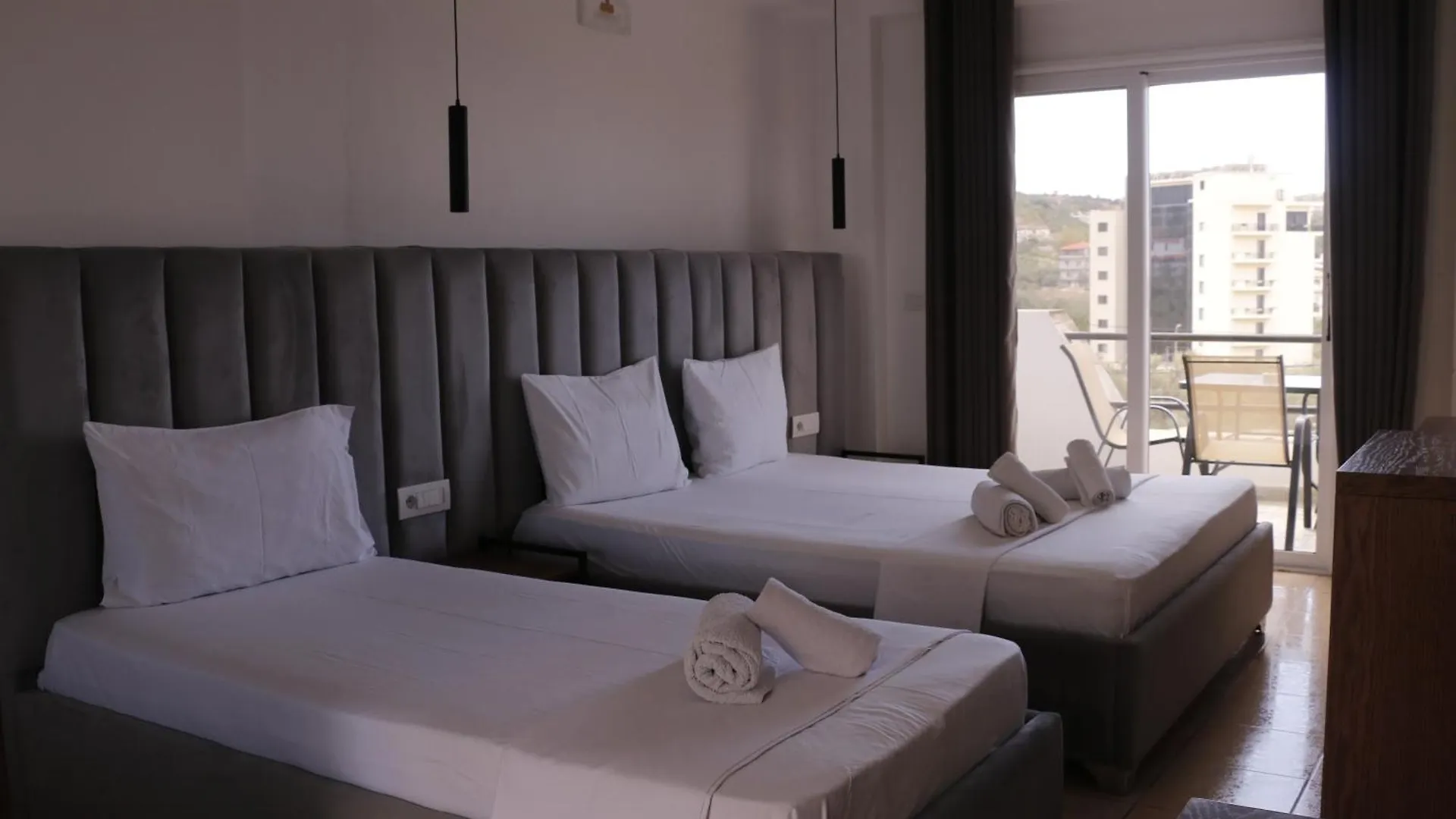 Bed & Breakfast Velco Bb Himara Bed and Breakfast