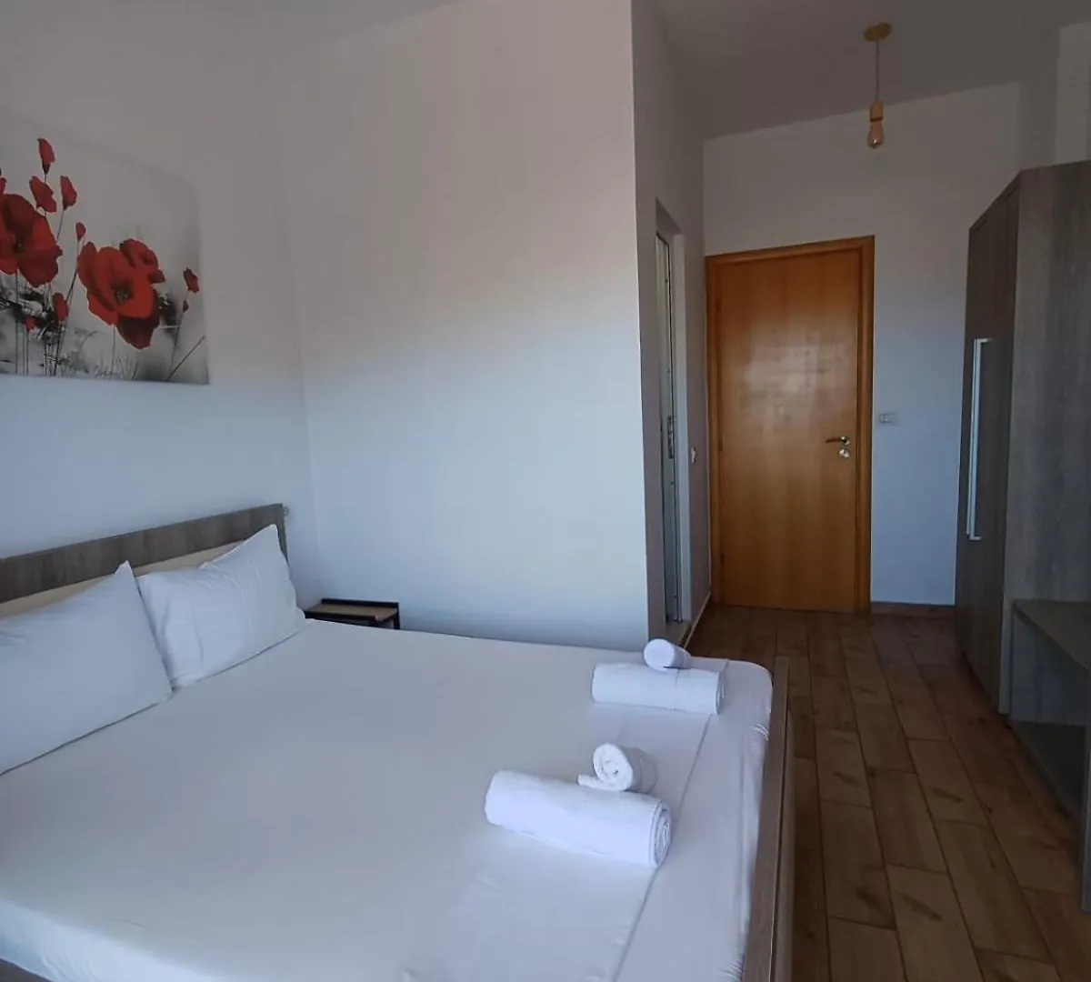 Velco Bb Himara Bed & Breakfast Albania