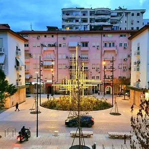 Boston 2* Tirana