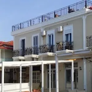 Mateo Hostel