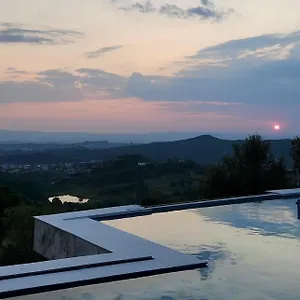 Chateau Fasel 4*, Tirana Albanien